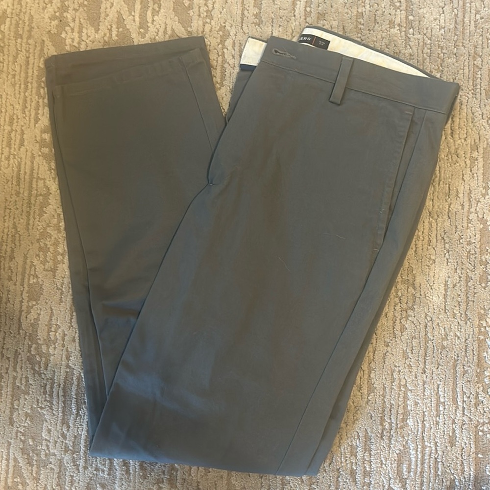 Dockers Slim Fit Gray pants 32x32